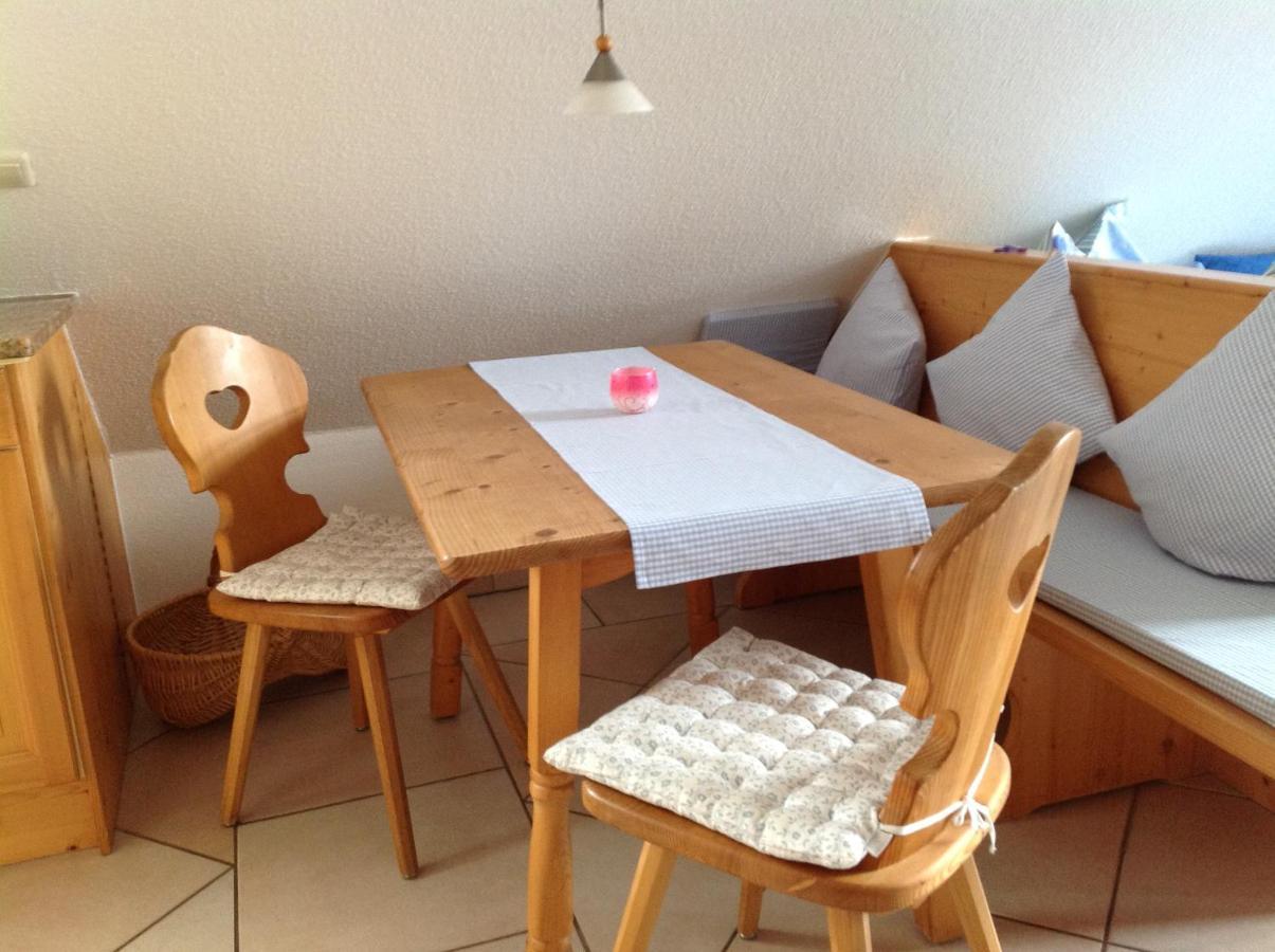 Urseetalblick Apartment Lenzkirch Ngoại thất bức ảnh